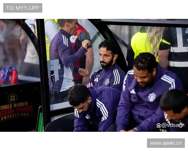 卡拉格力挺维拉经理执掌曼联 卡拉格力挺维拉经理执掌曼联